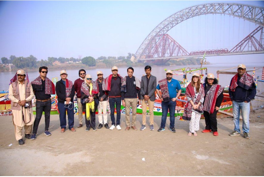Bank Alfalah and WWF Pakistan Unite to Conserve the Indus River Blind Dolphin and Combat Impact of Climate Change. Bank Alfalah and WWF Pakistan Unite to Conserve the Indus River Blind Dolphin and Combat Impact of Climate Change.
